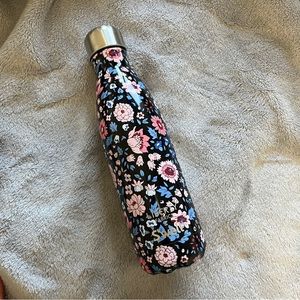 starbucks x swell x liberty fabrics